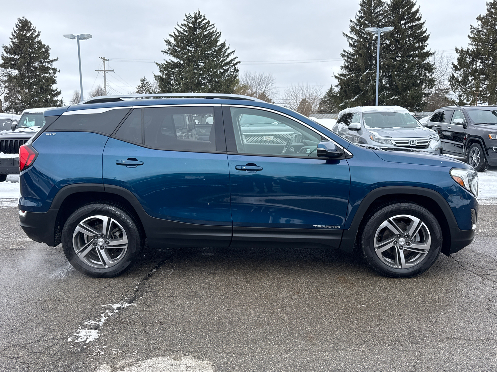 2020 GMC Terrain SLT 2