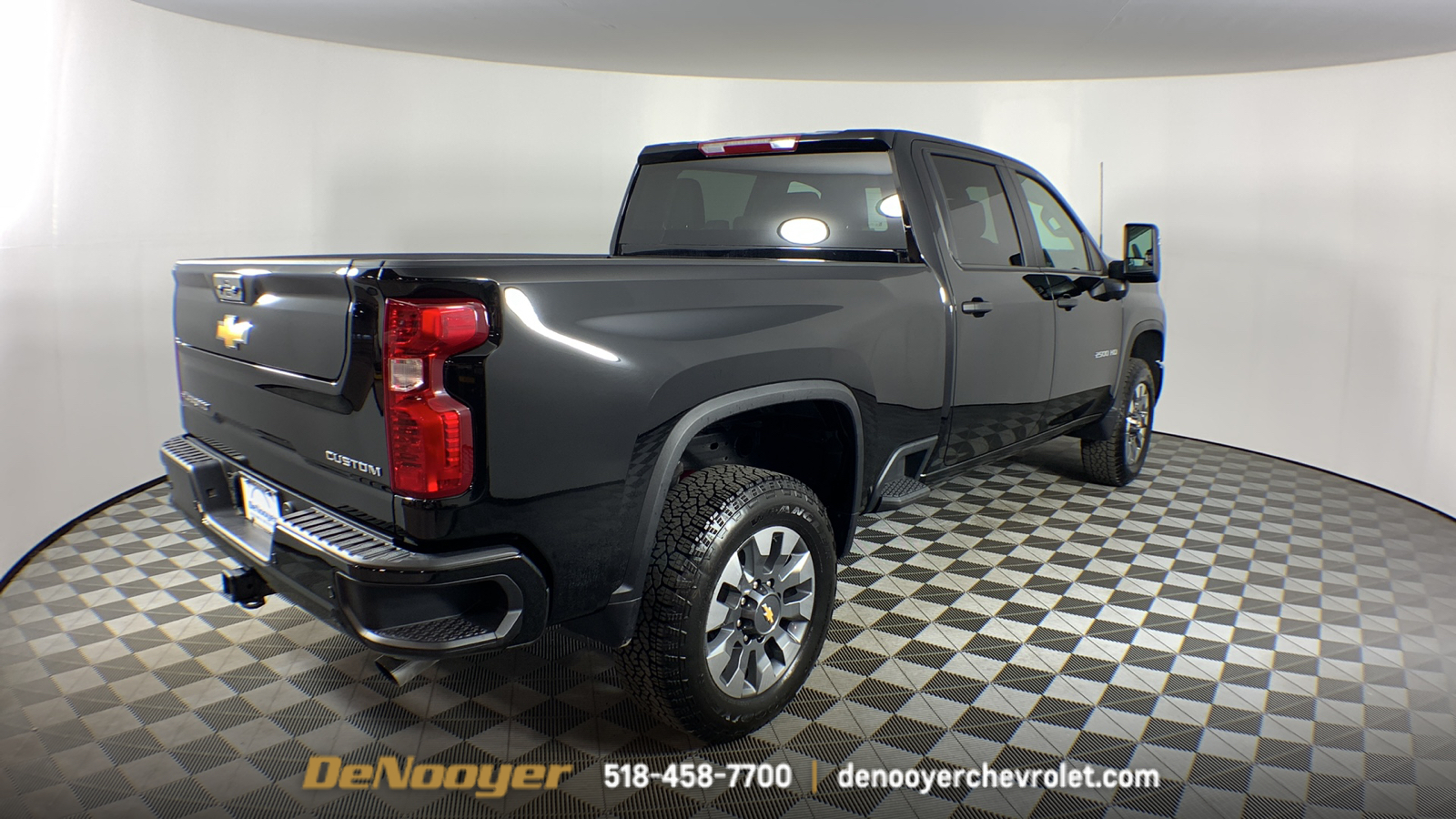 2024 Chevrolet Silverado 2500HD Custom 9