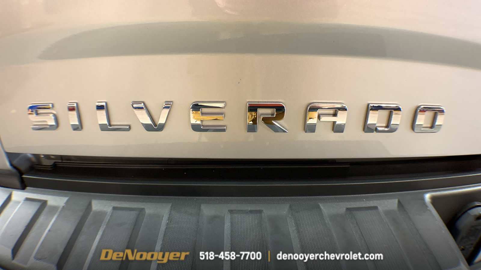 2017 Chevrolet Silverado 1500 LT 50