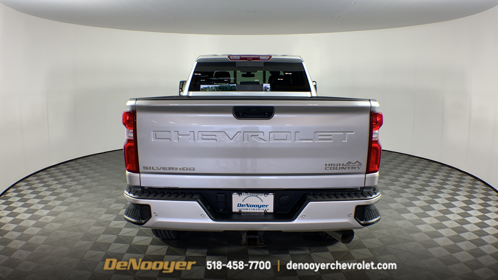 2022 Chevrolet Silverado 3500HD High Country 7