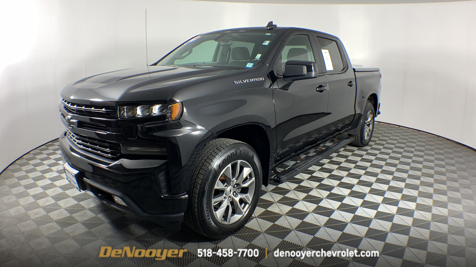 2019 Chevrolet Silverado 1500 RST 4