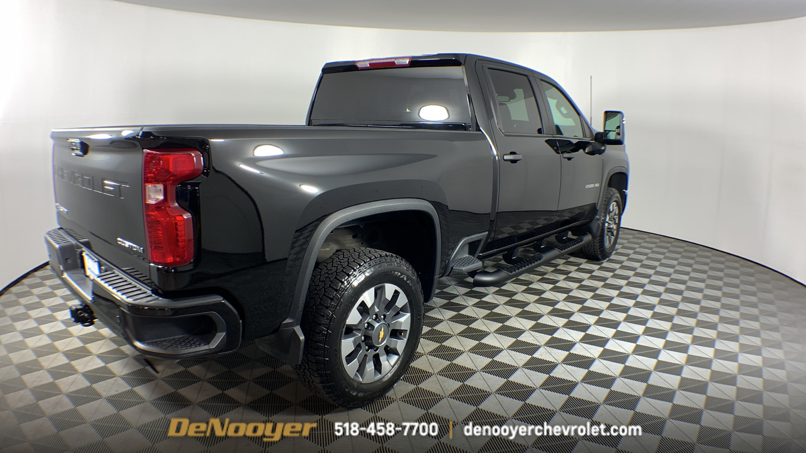 2024 Chevrolet Silverado 2500HD Custom 9