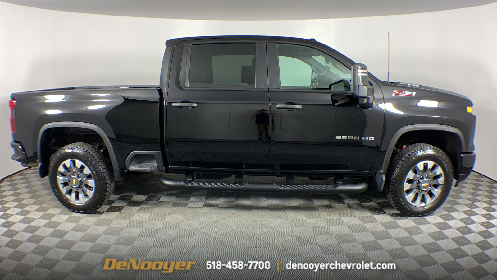 2024 Chevrolet Silverado 2500HD Custom 10