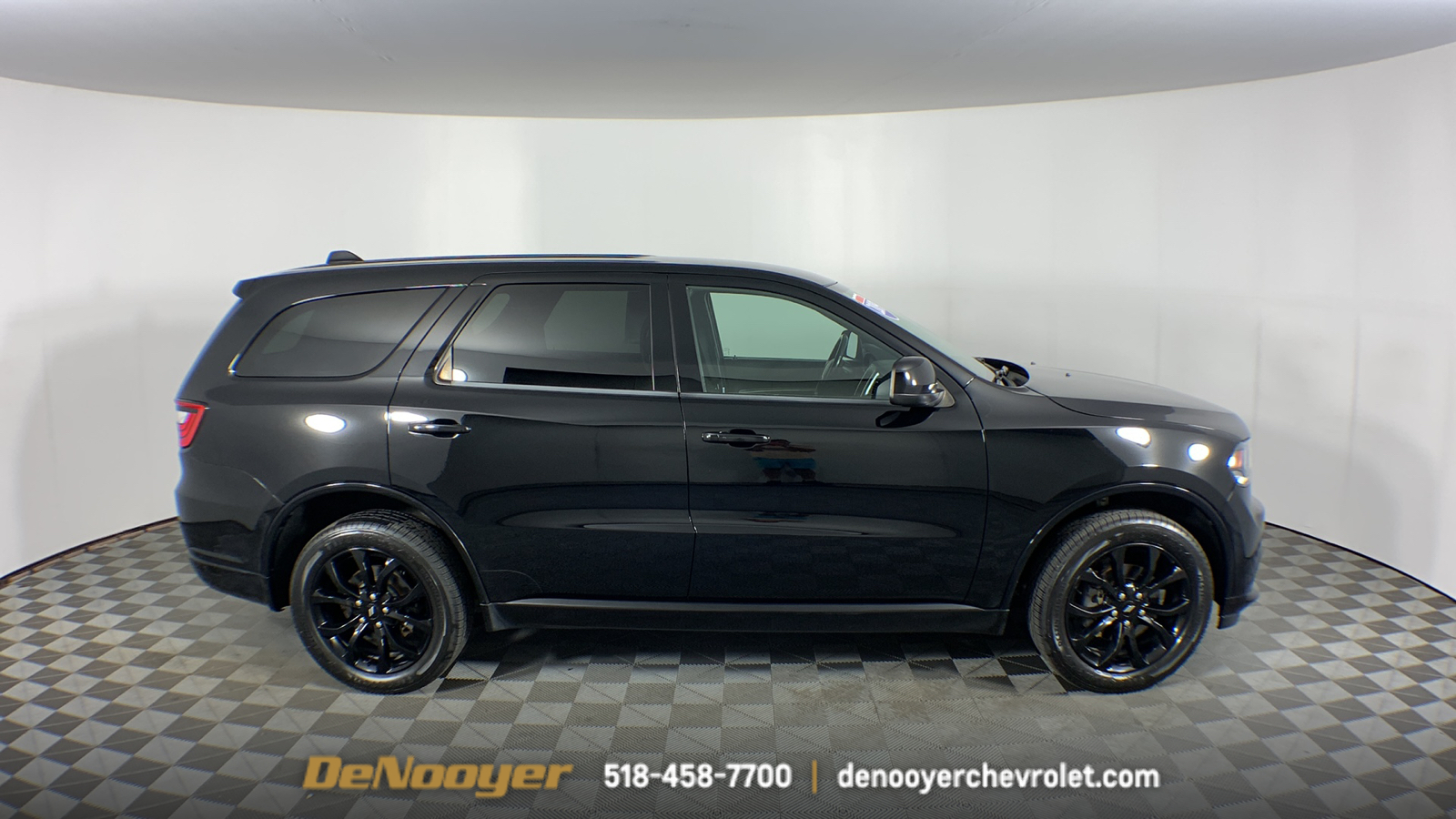 2019 Dodge Durango SXT 10