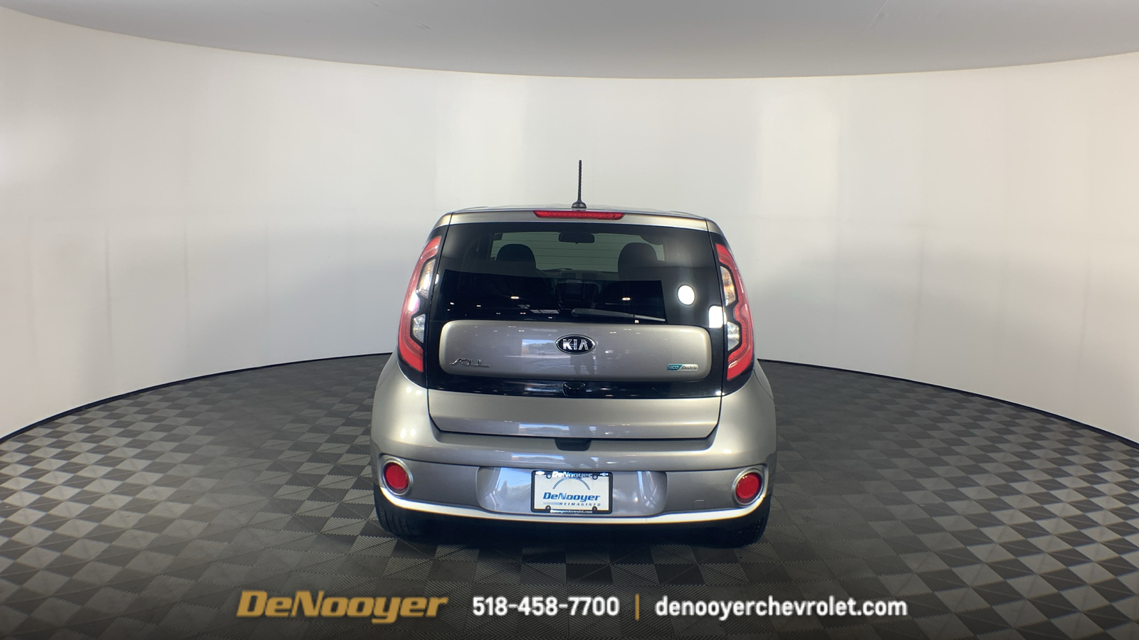 2016 Kia Soul EV Base 7