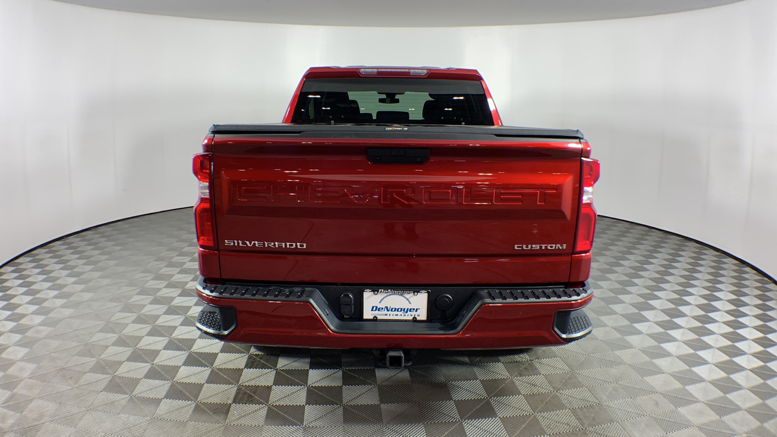 2022 Chevrolet Silverado 1500 LTD Custom 9