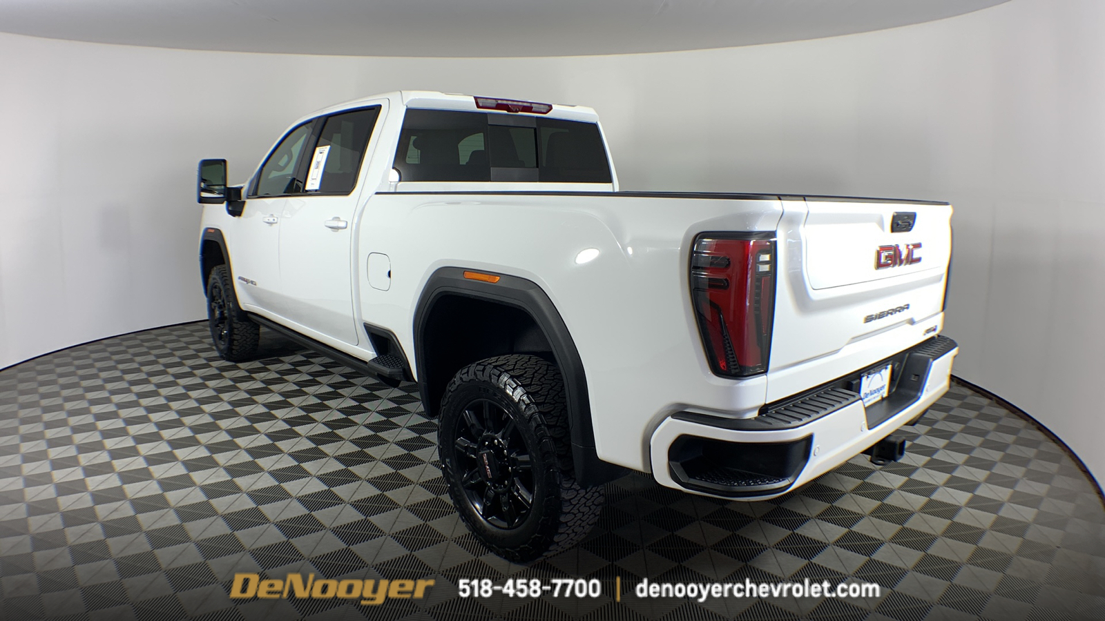 2024 GMC Sierra 2500HD AT4 6