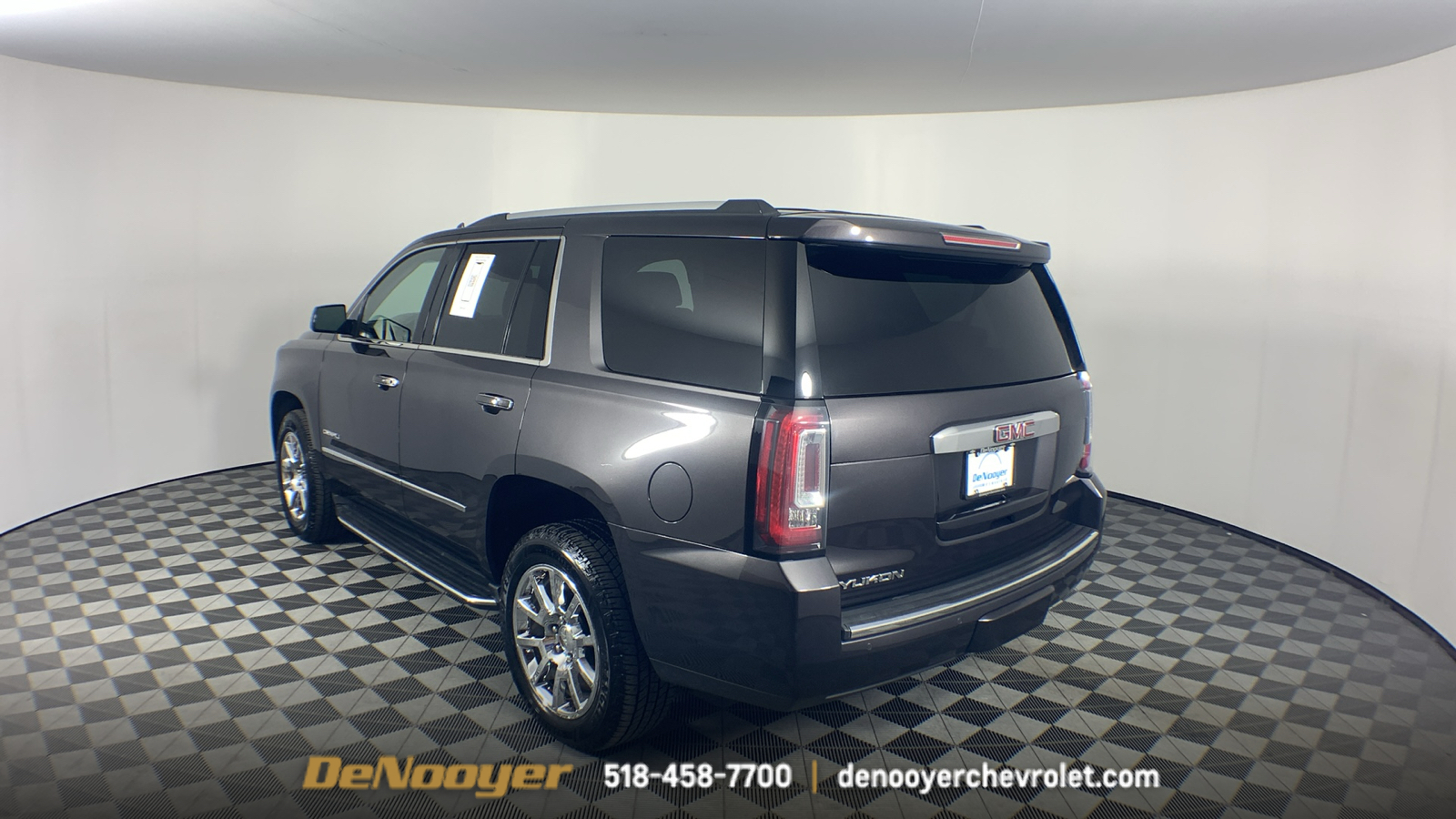 2018 GMC Yukon Denali 6