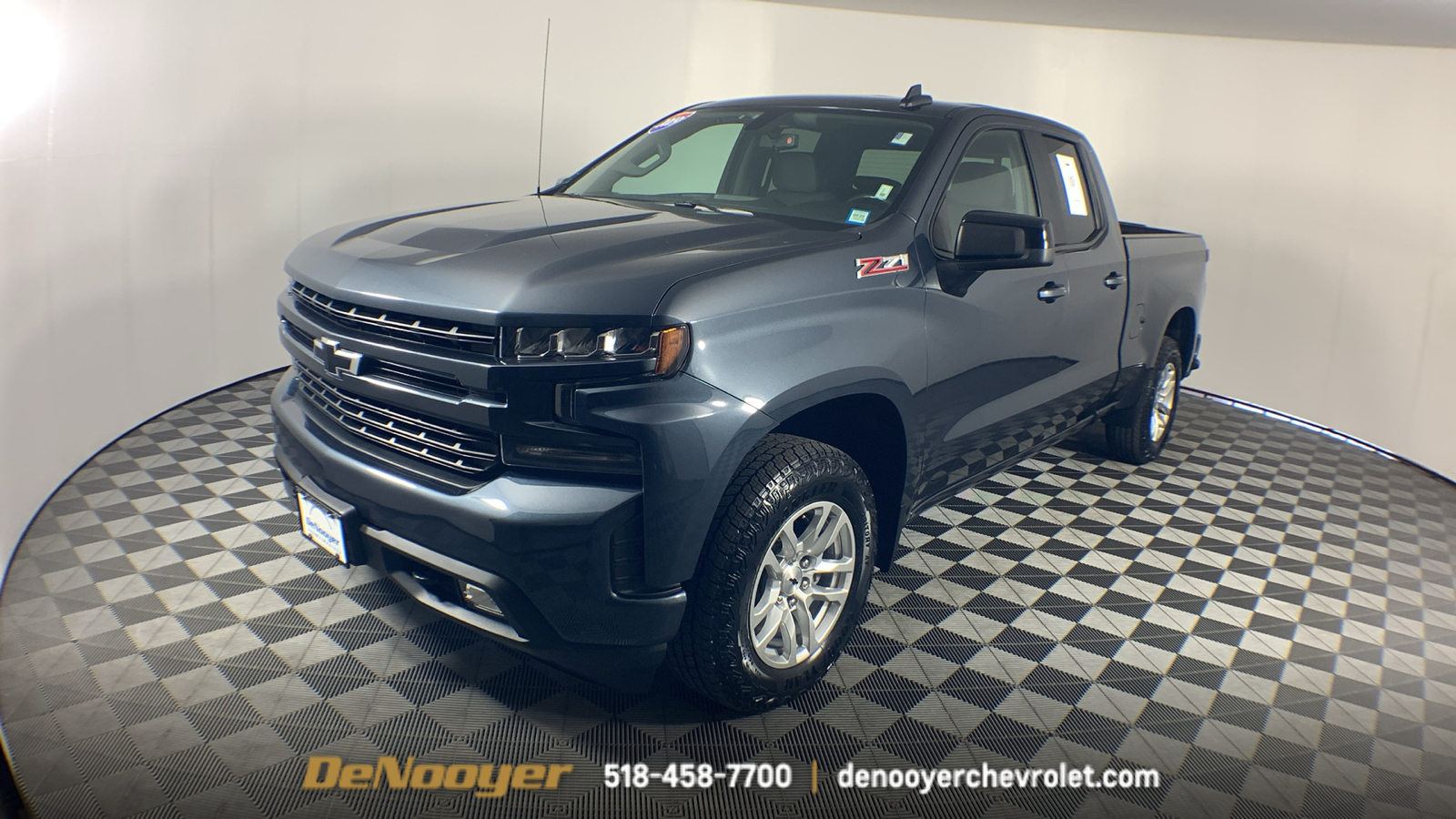 2019 Chevrolet Silverado 1500 RST 4