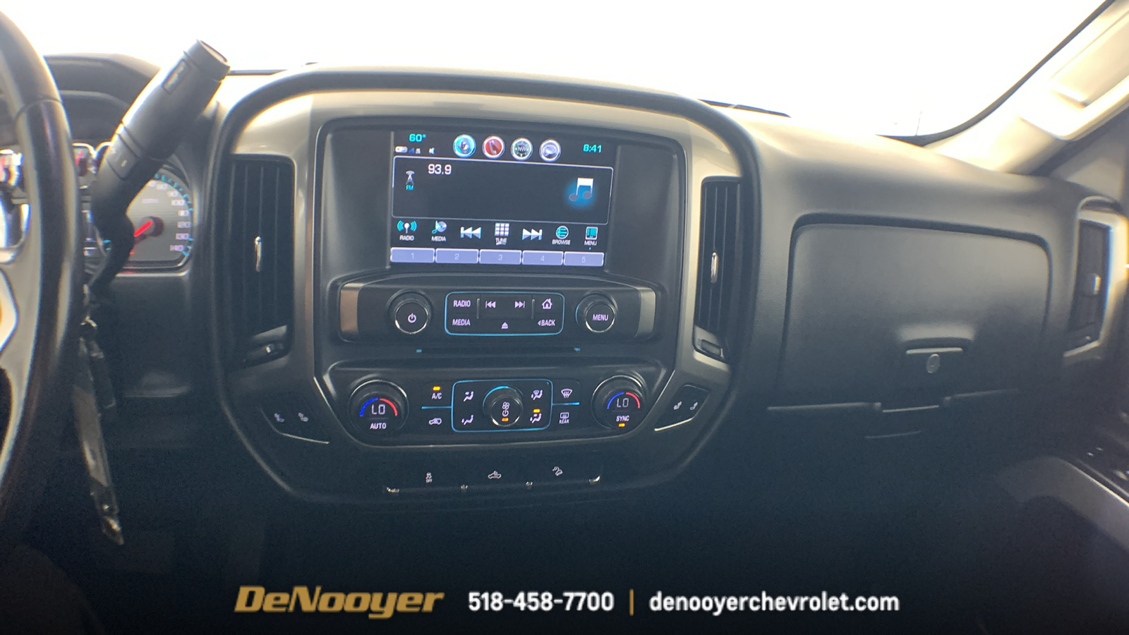 2019 Chevrolet Silverado 1500 LD LT 24