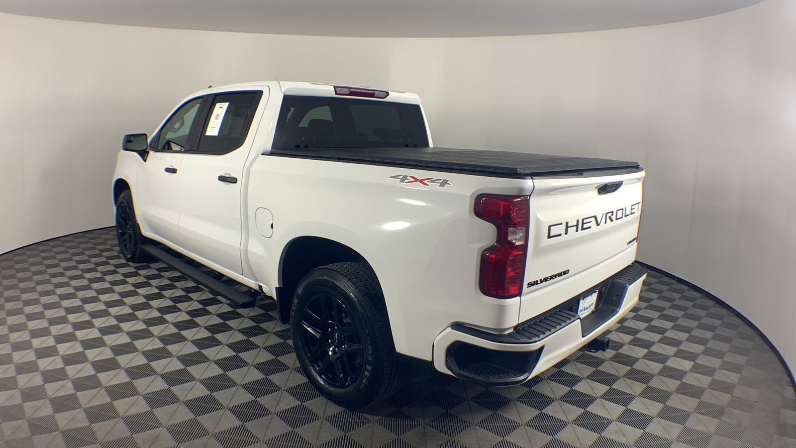 2023 Chevrolet Silverado 1500 Custom 6