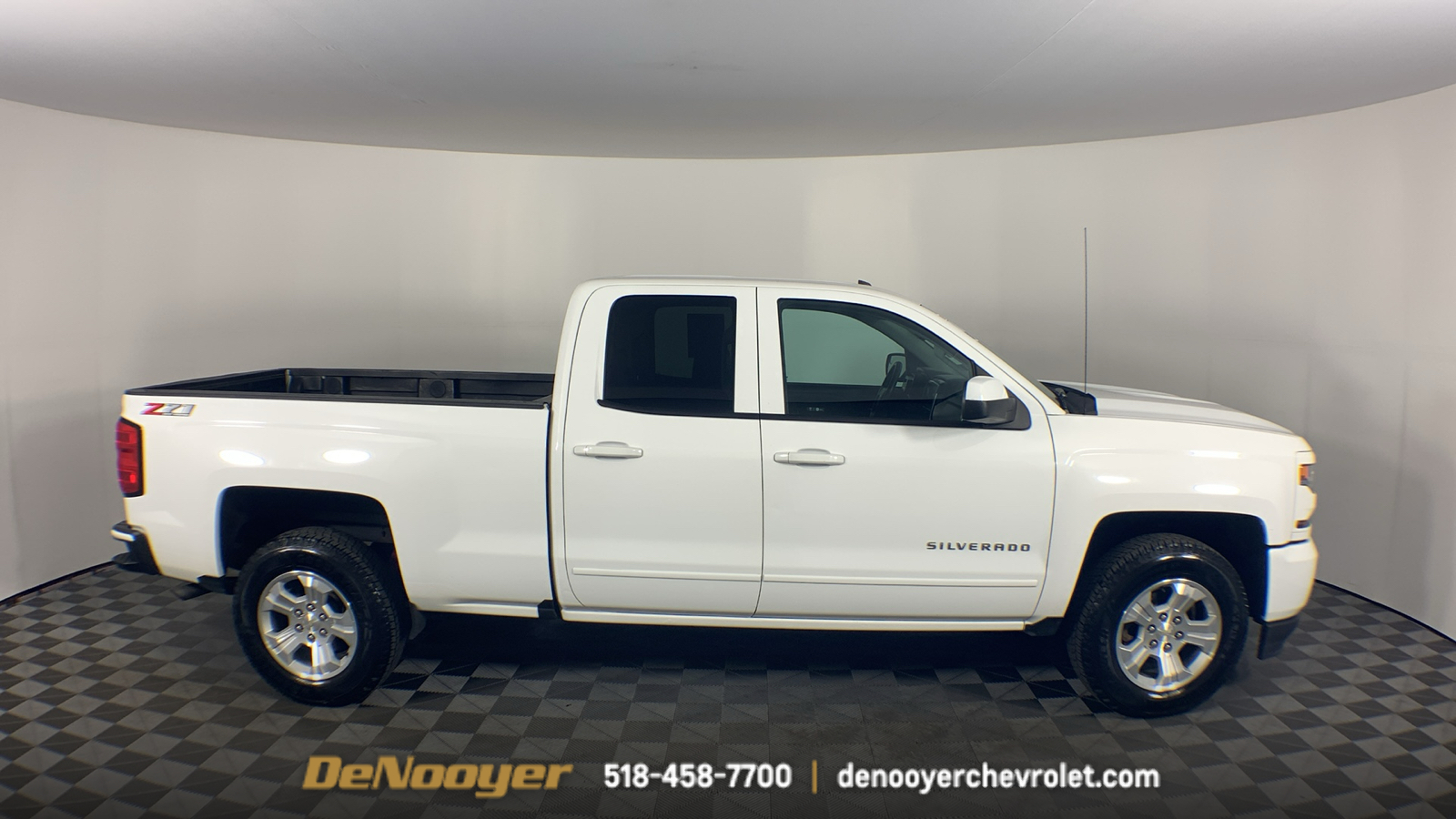 2018 Chevrolet Silverado 1500 LT 10