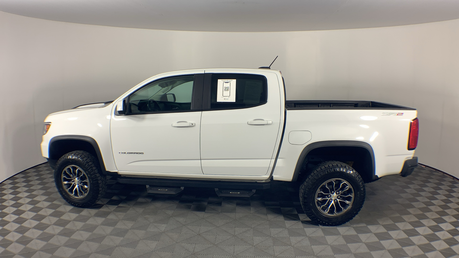 2022 Chevrolet Colorado ZR2 5