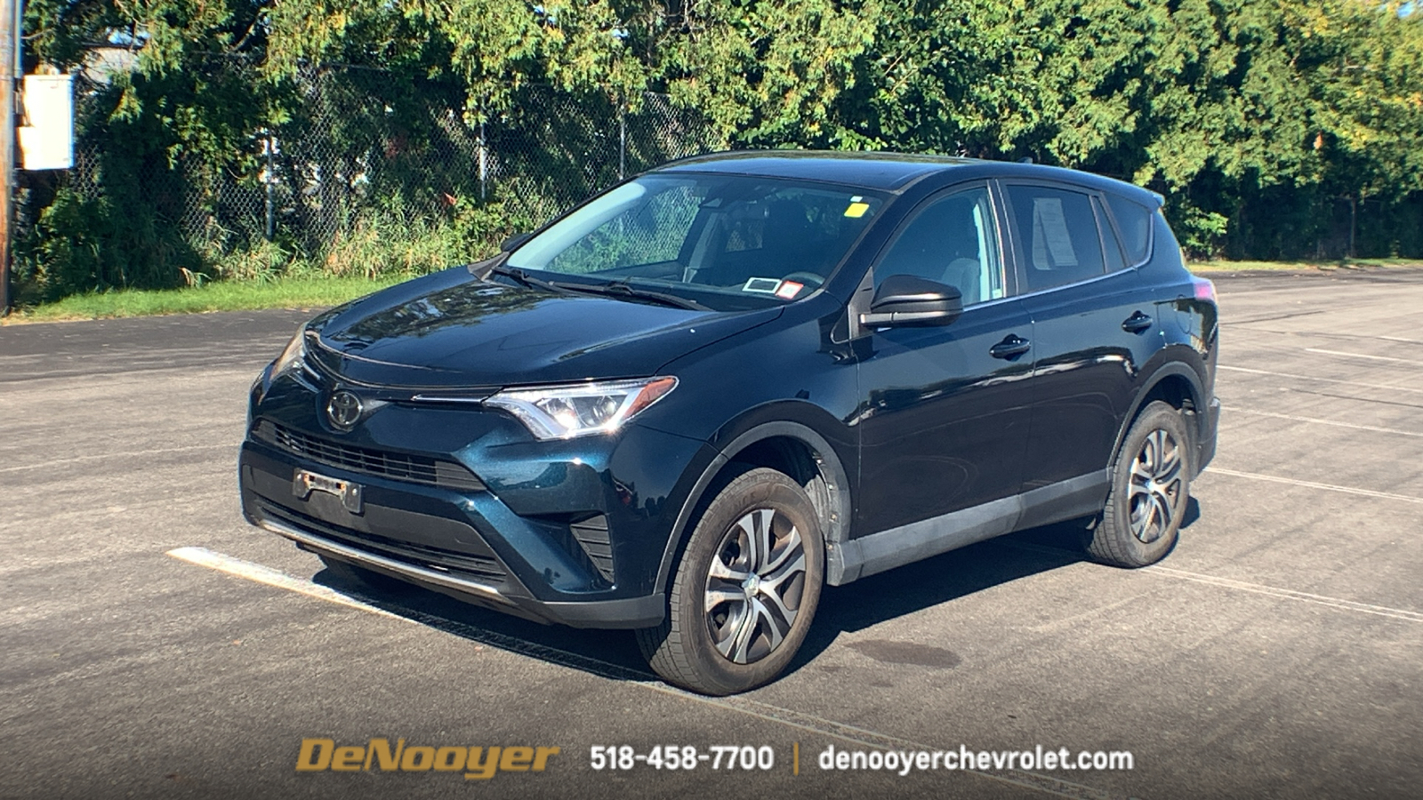 2018 Toyota RAV4 LE 4