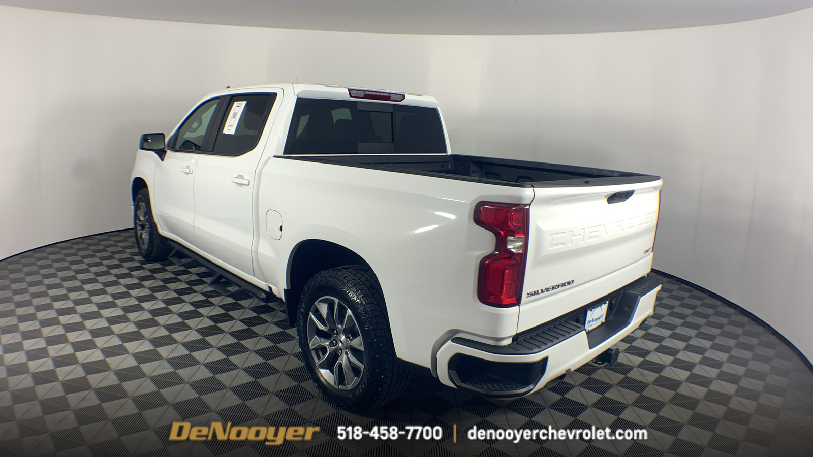 2022 Chevrolet Silverado 1500 LTD RST 6