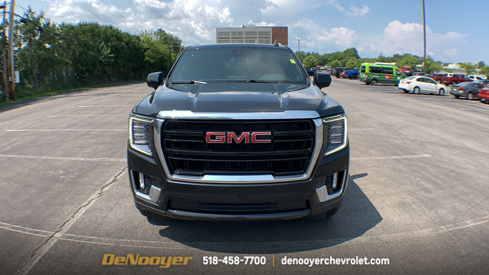 2022 GMC Yukon XL SLE 3