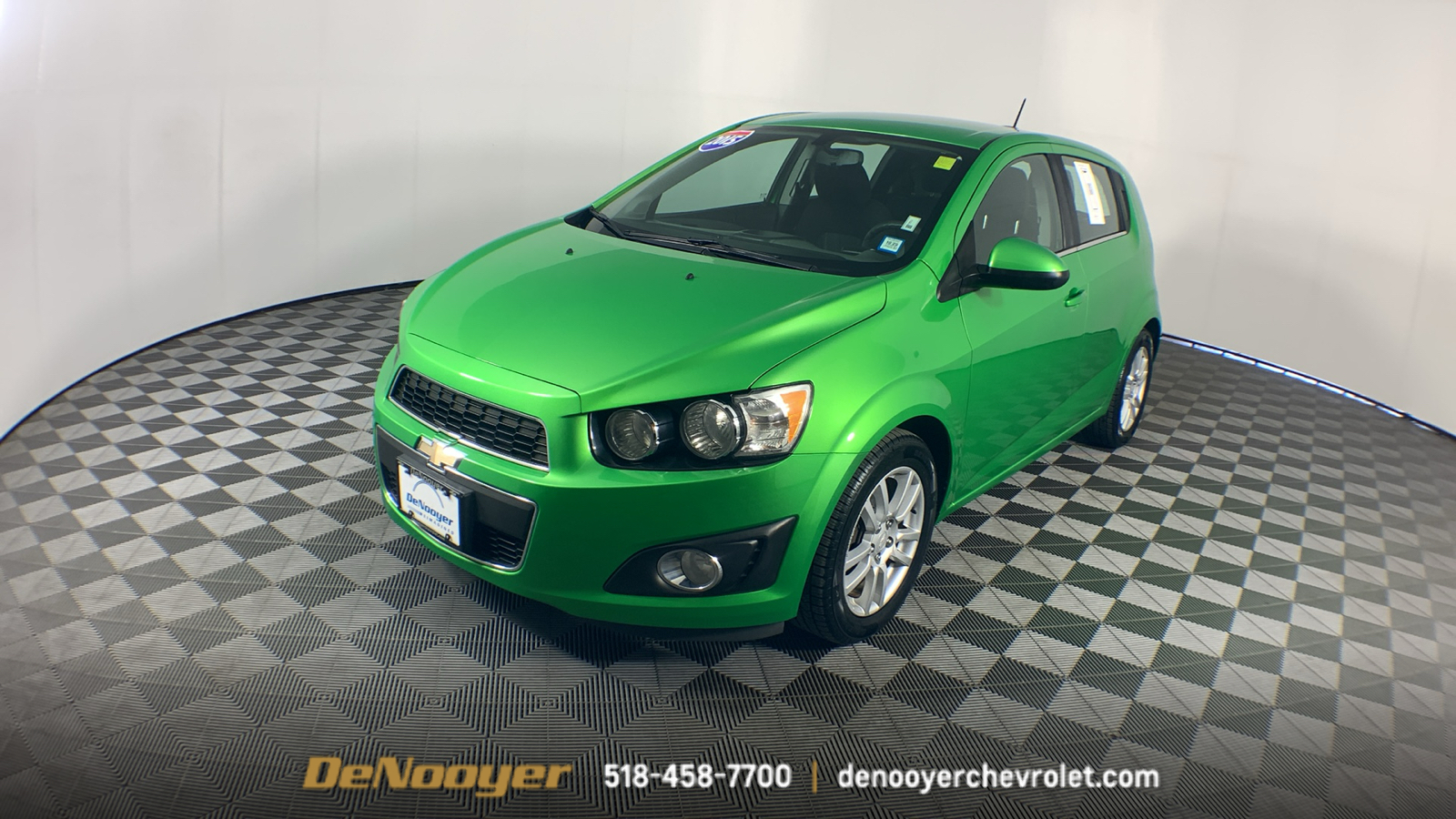 2015 Chevrolet Sonic LT 4