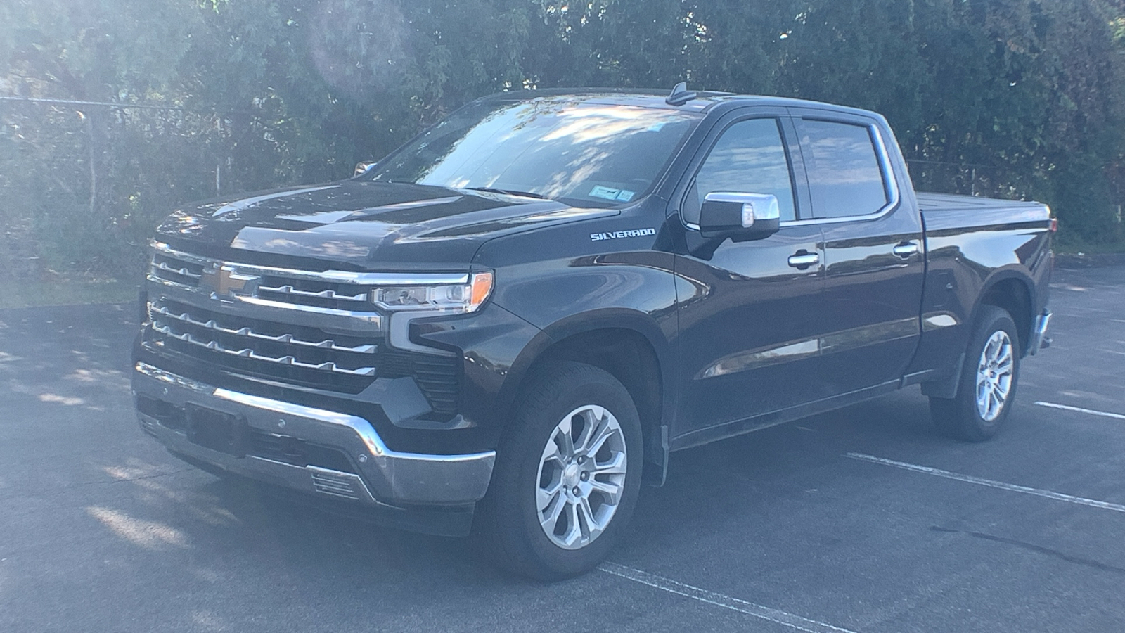 2022 Chevrolet Silverado 1500 LTZ 3