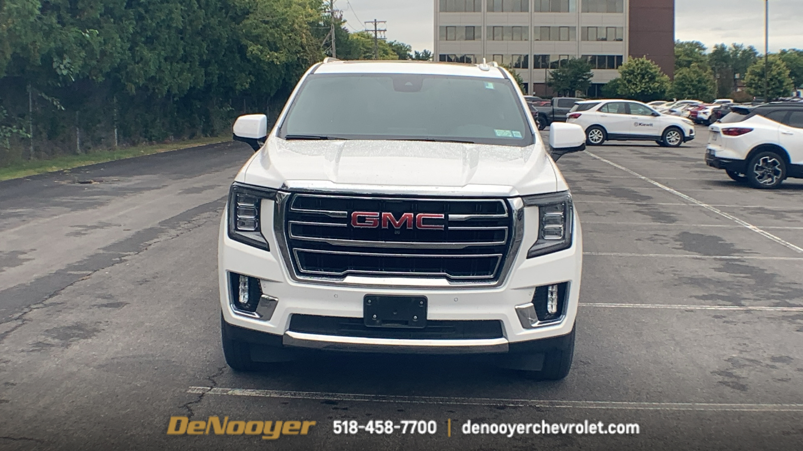 2023 GMC Yukon XL SLT 3