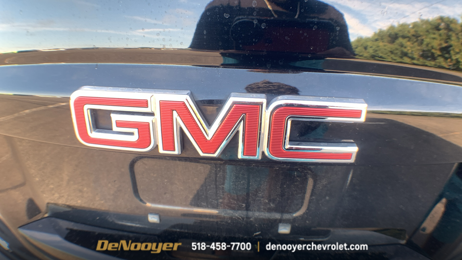 2019 GMC Yukon SLE 15