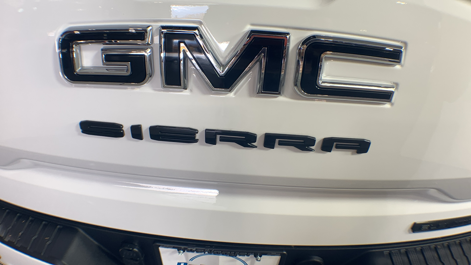 2024 GMC Sierra 1500 Elevation 65