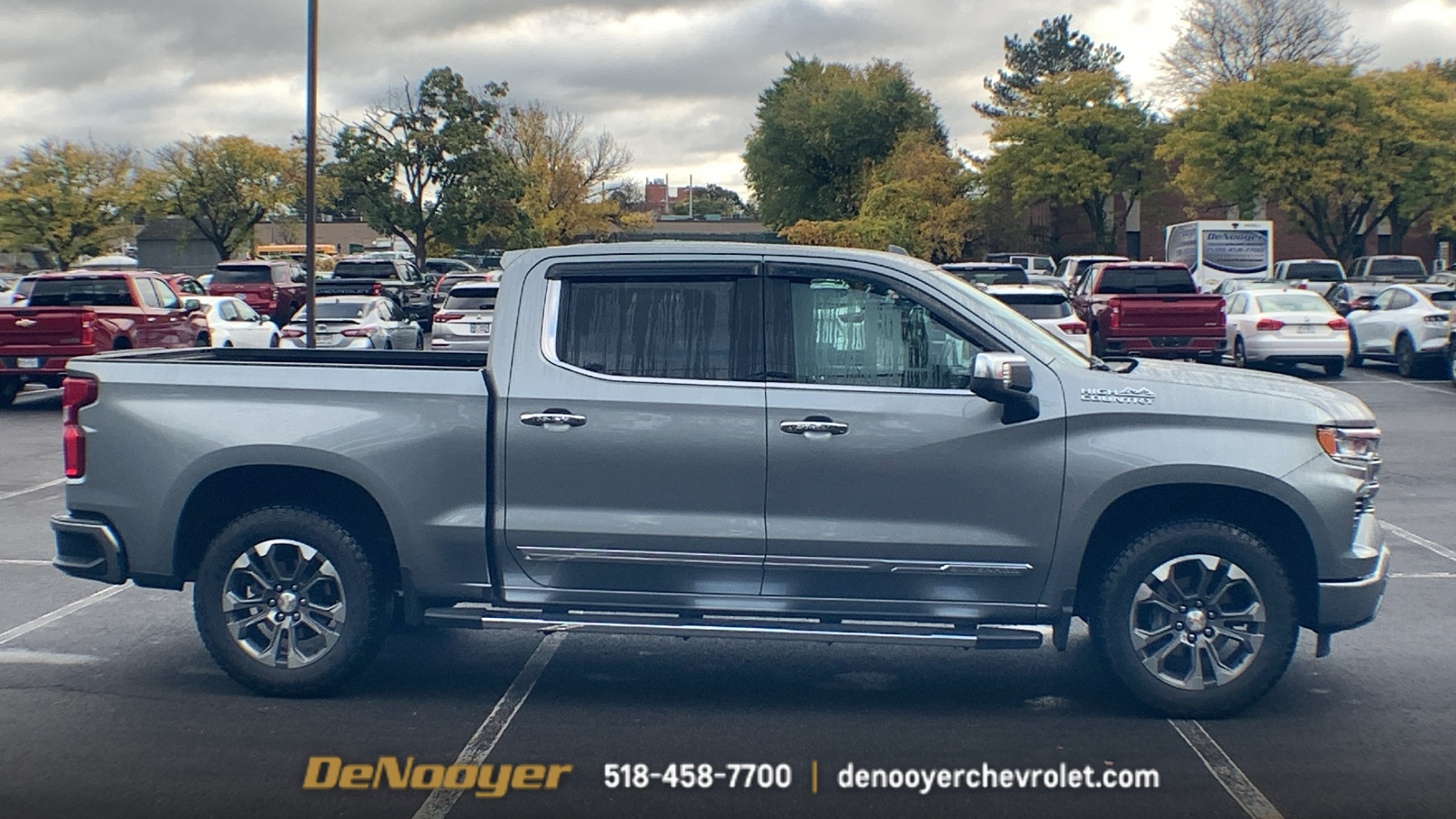 2023 Chevrolet Silverado 1500 High Country 10