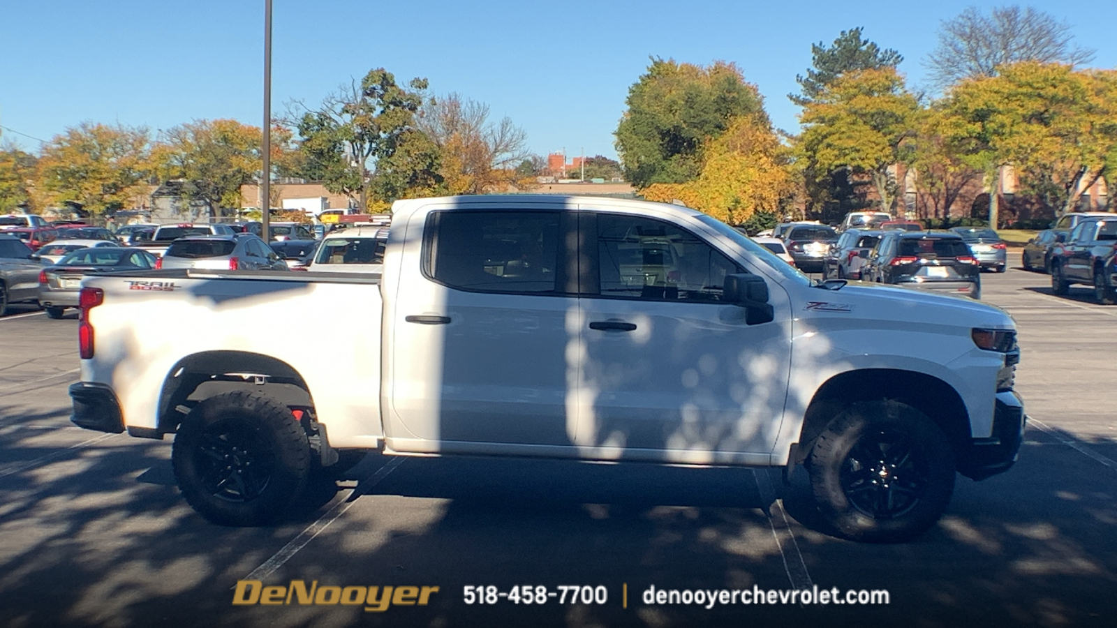 2021 Chevrolet Silverado 1500 Custom Trail Boss 11