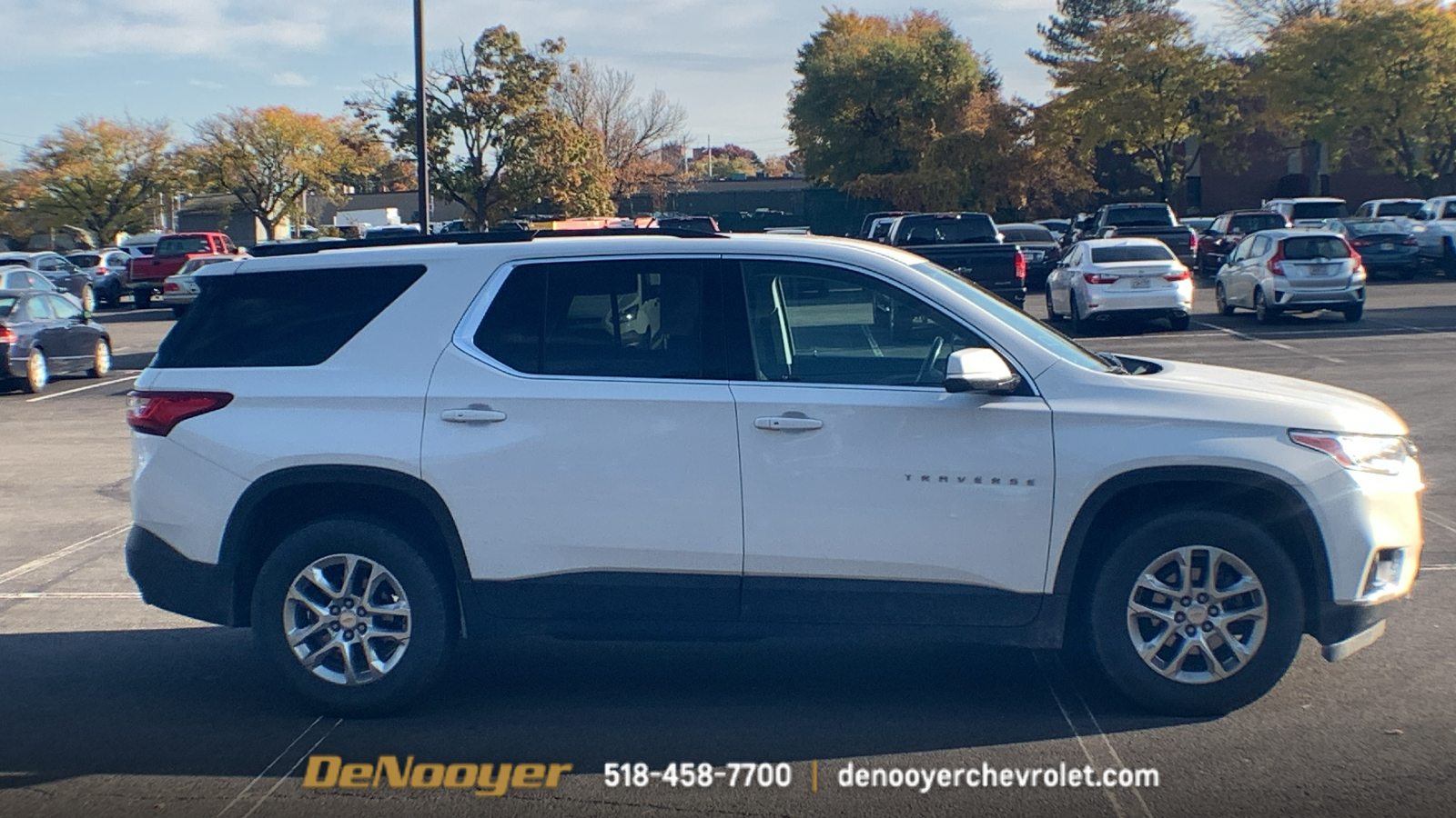 2020 Chevrolet Traverse LT 10