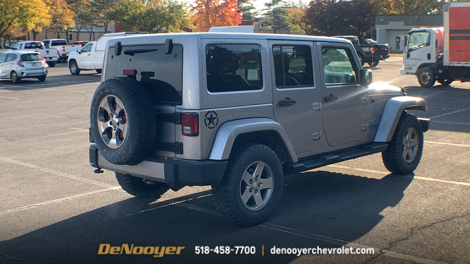 2018 Jeep Wrangler JK Unlimited Sahara 9