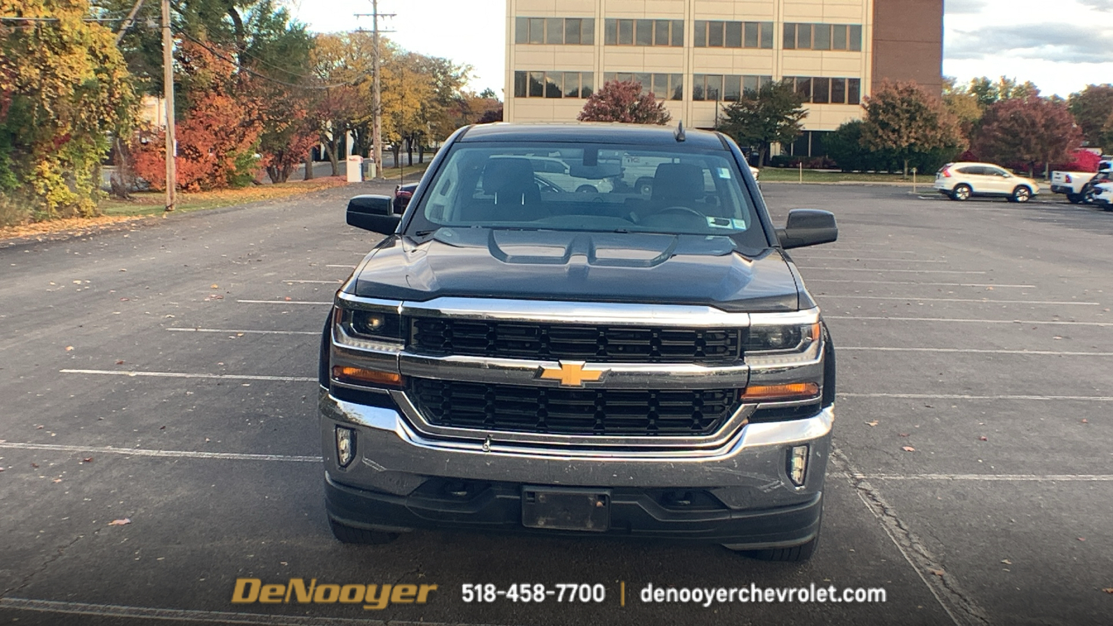 2017 Chevrolet Silverado 1500 LT 3