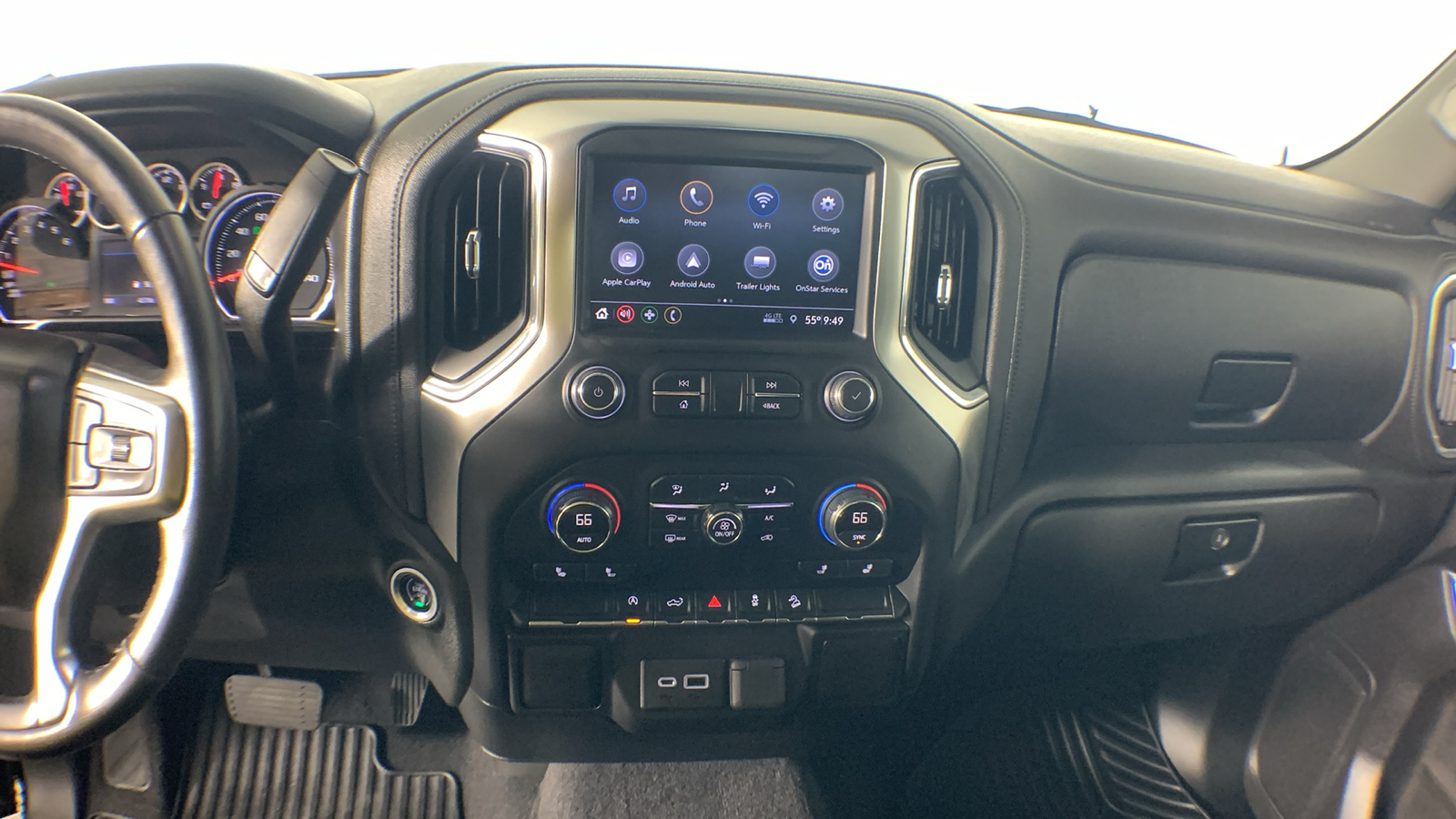 2019 Chevrolet Silverado 1500 RST 24