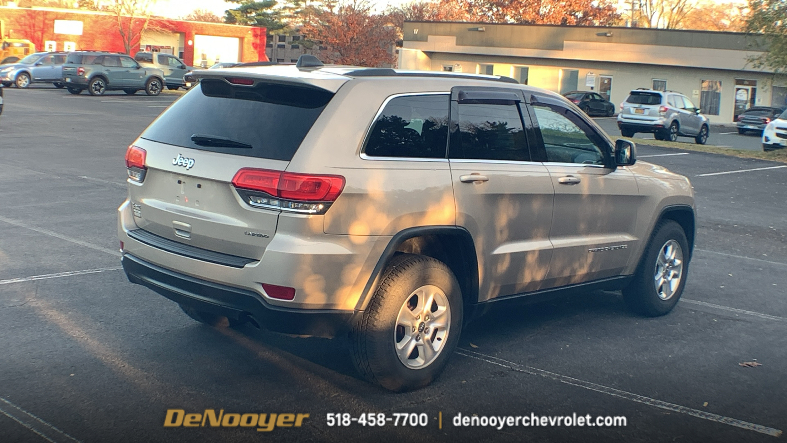 2015 Jeep Grand Cherokee Laredo 9