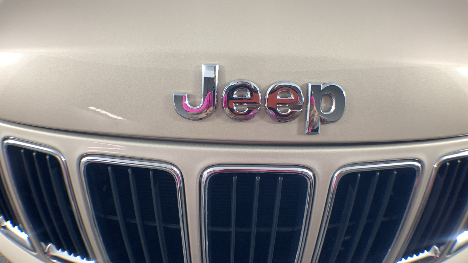 2015 Jeep Grand Cherokee Laredo 48