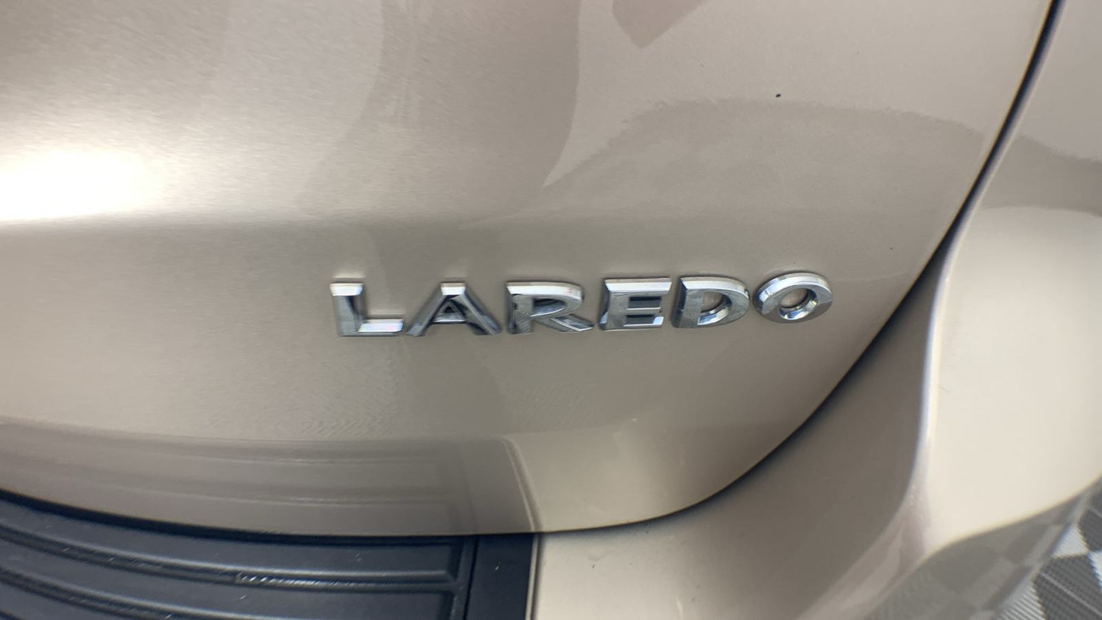 2015 Jeep Grand Cherokee Laredo 53