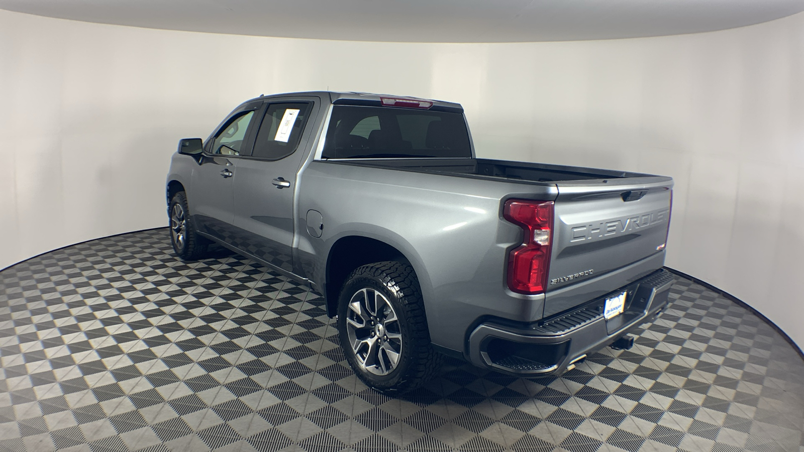 2021 Chevrolet Silverado 1500 RST 6