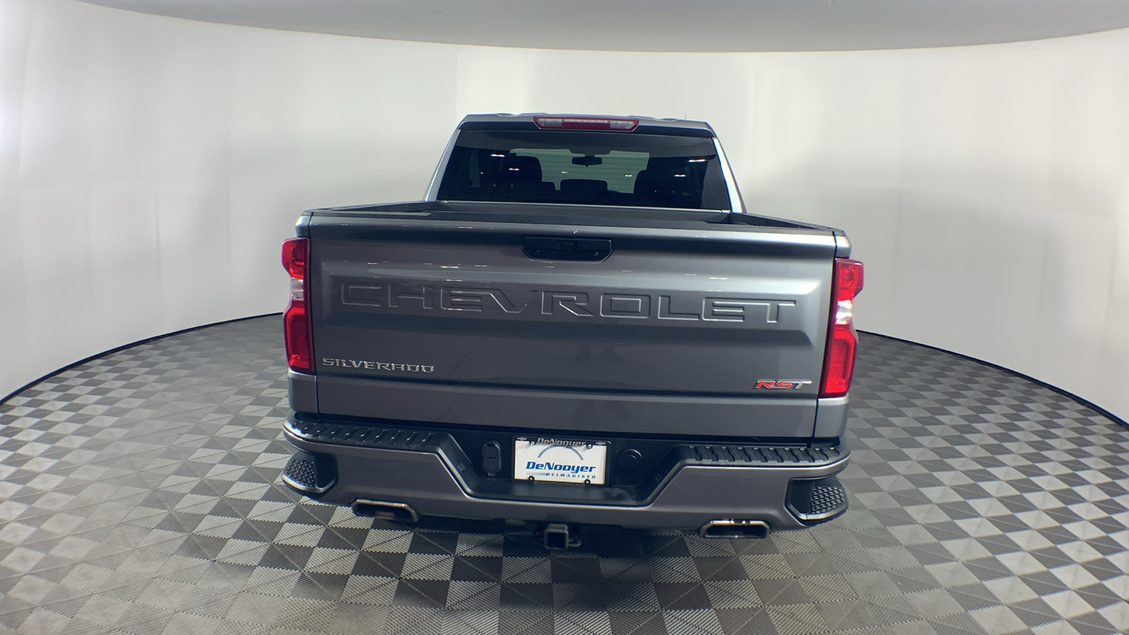 2021 Chevrolet Silverado 1500 RST 7