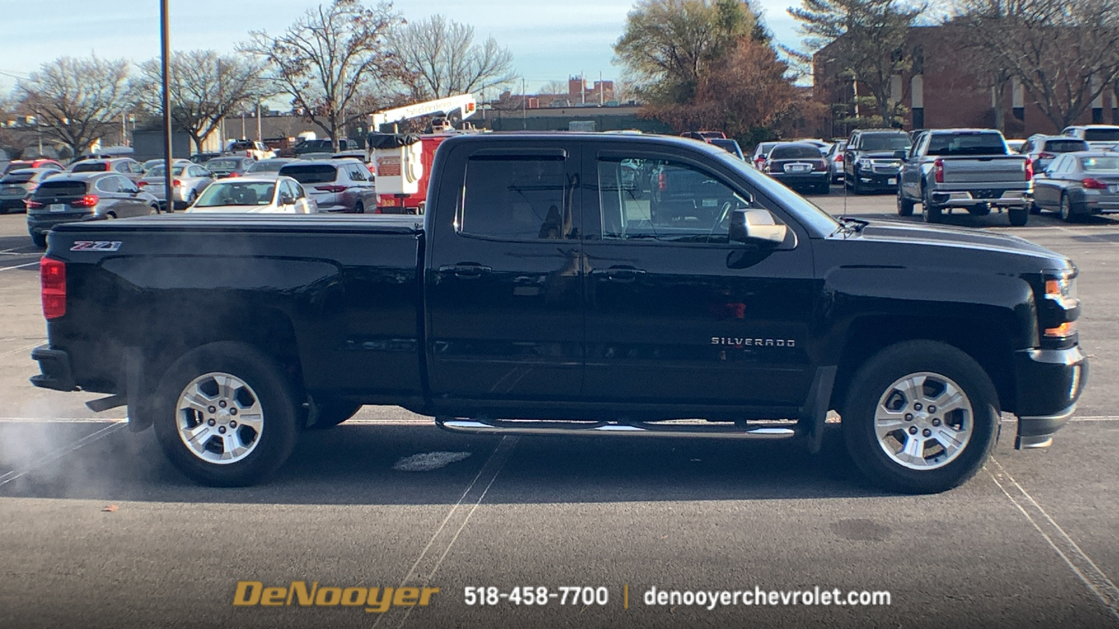 2017 Chevrolet Silverado 1500 LT 10