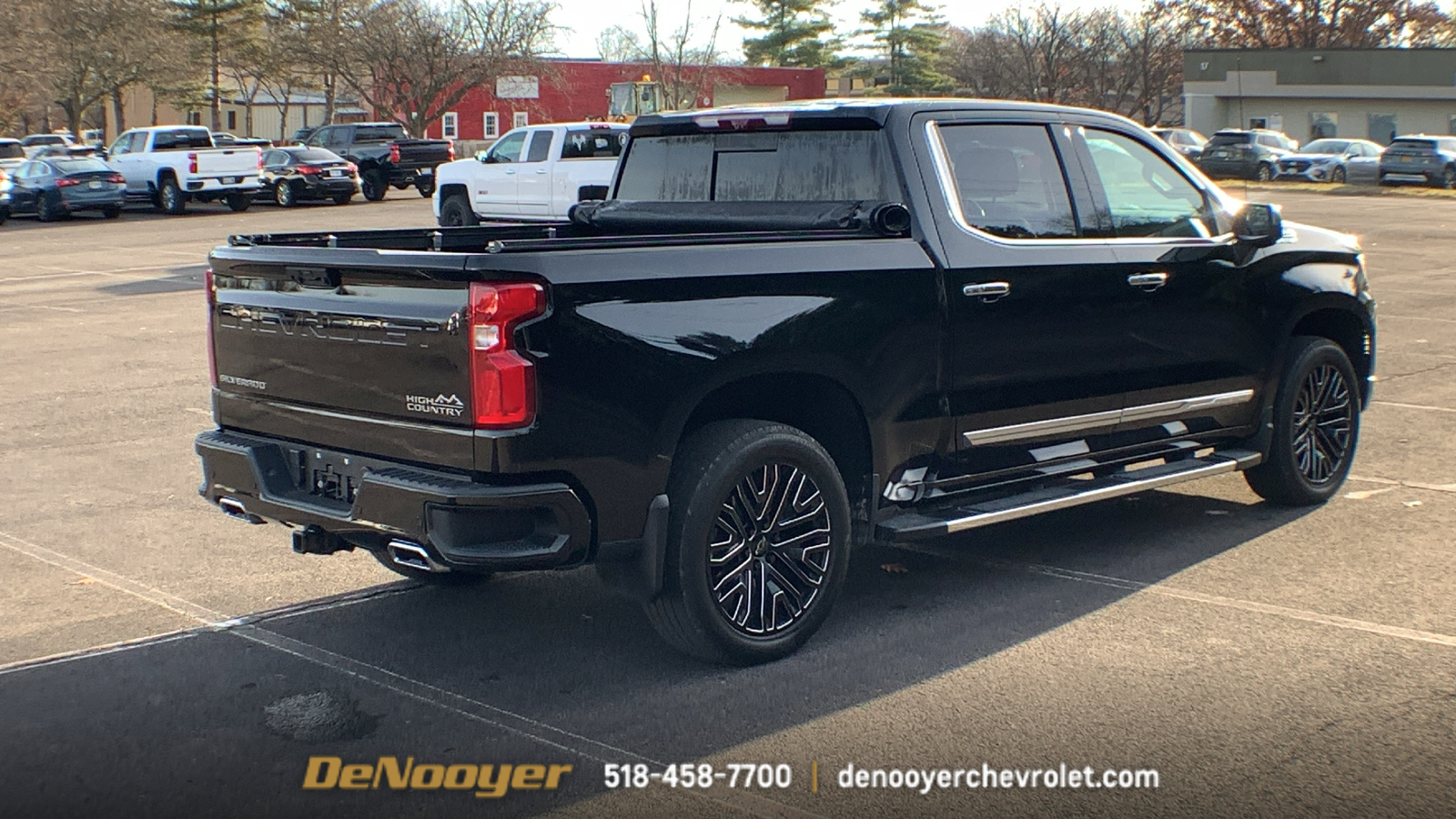 2023 Chevrolet Silverado 1500 High Country 9