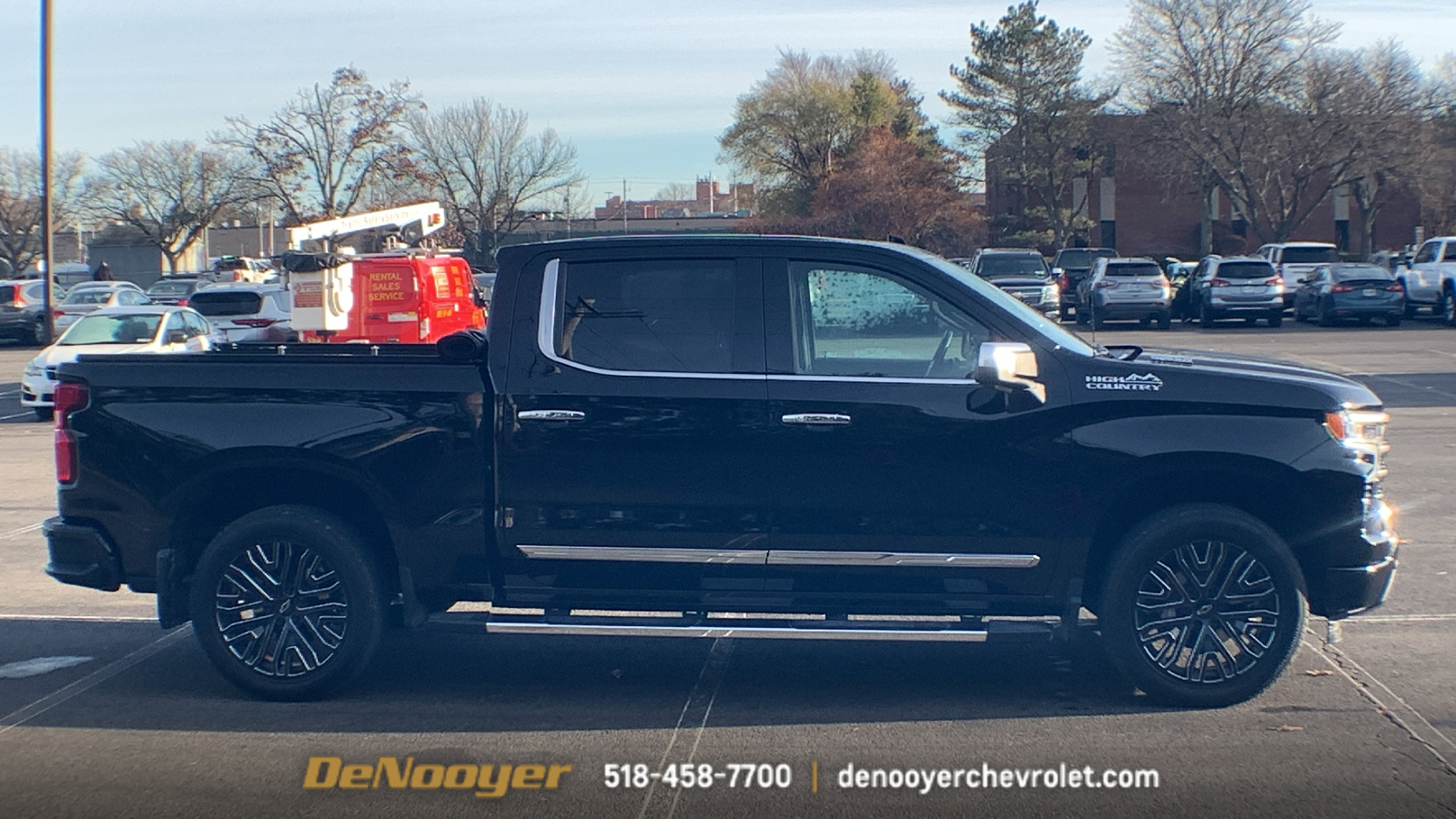 2023 Chevrolet Silverado 1500 High Country 10