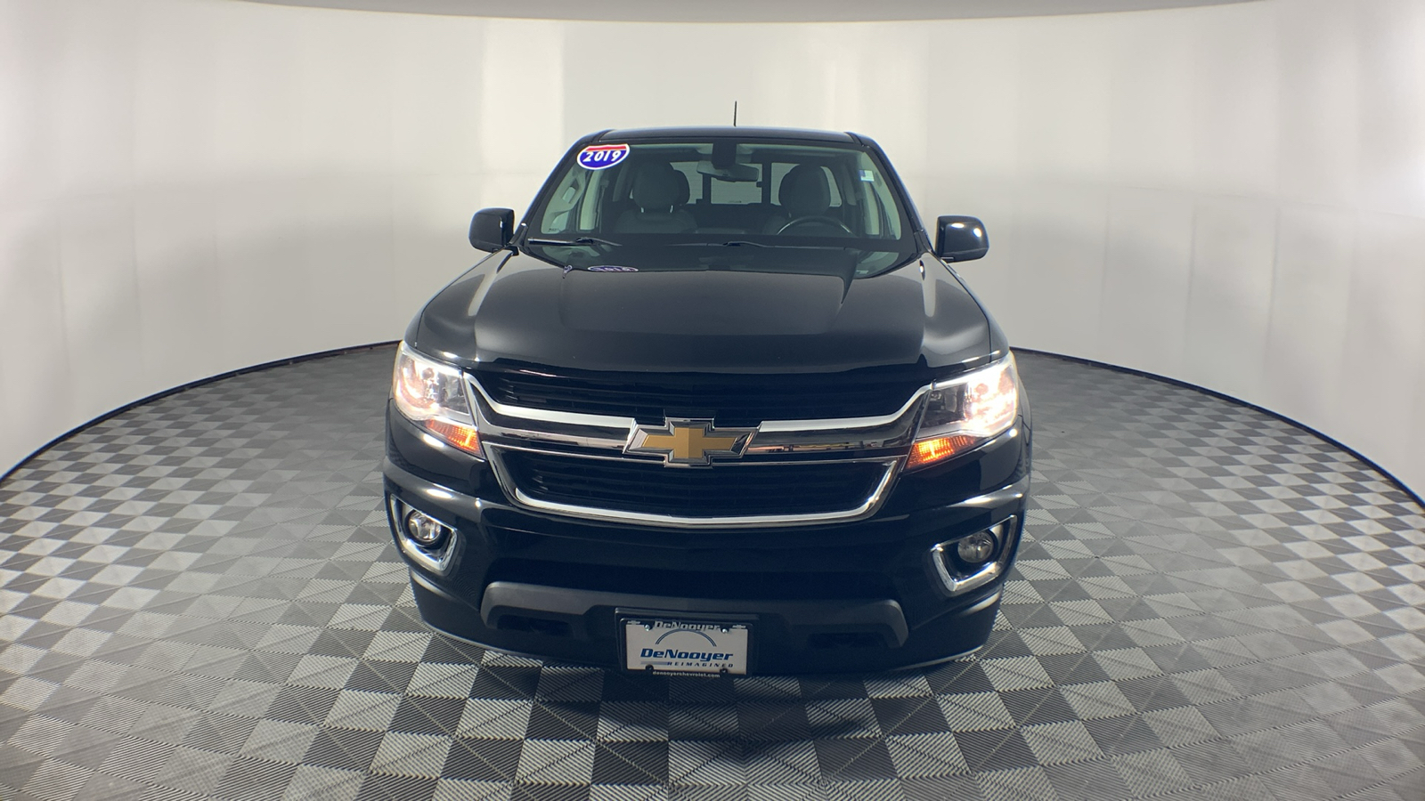 2019 Chevrolet Colorado LT 10