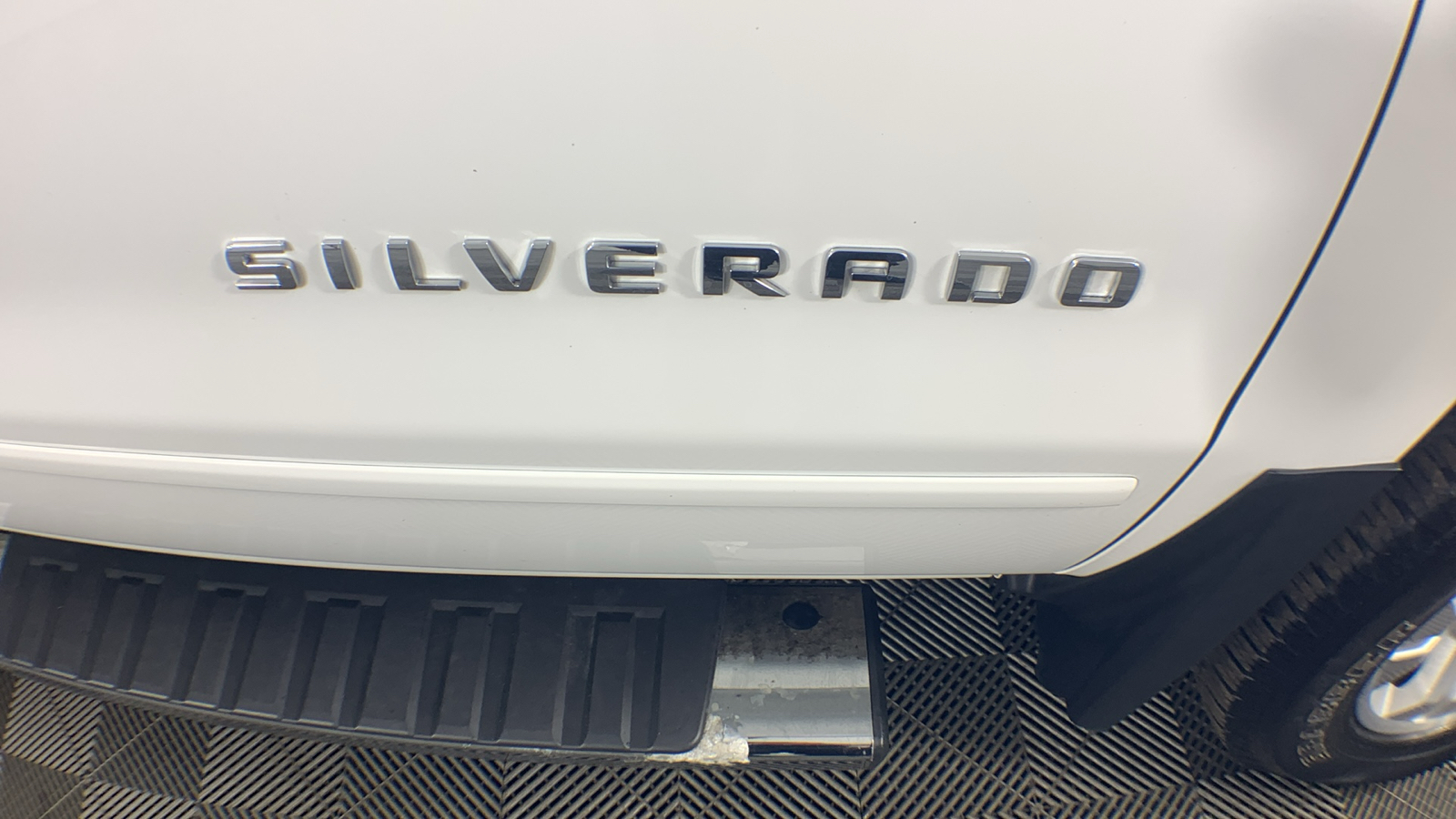 2018 Chevrolet Silverado 1500 LT 44