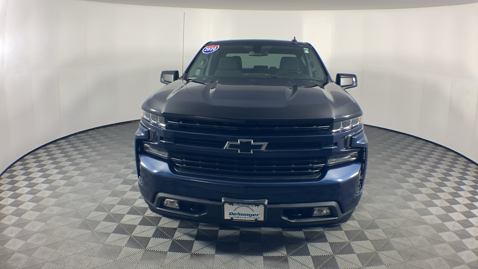 2020 Chevrolet Silverado 1500 RST 3