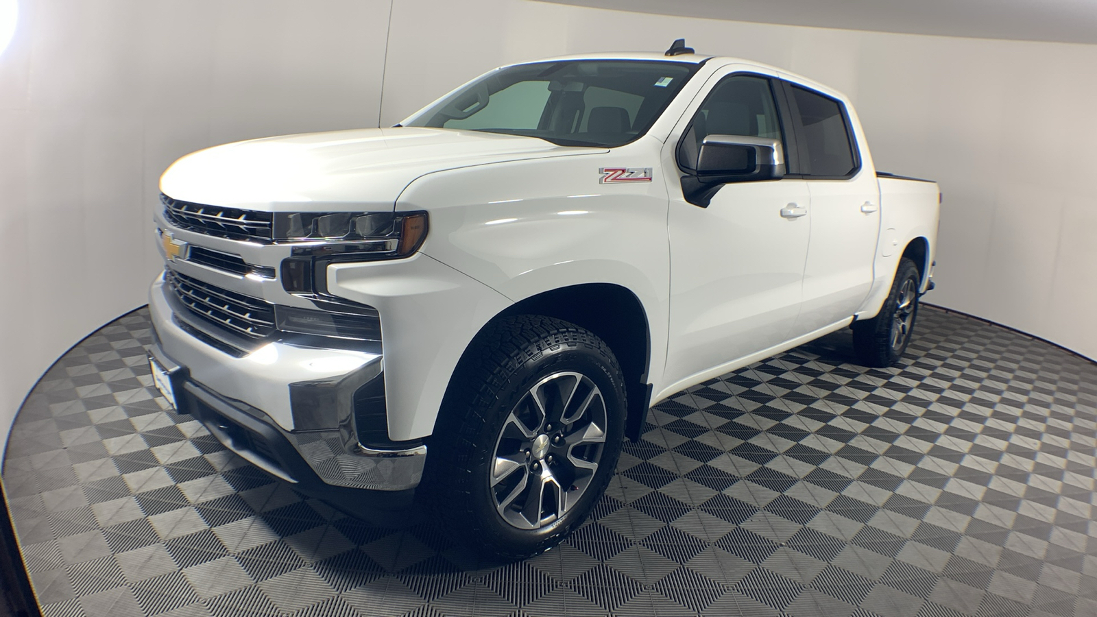 2019 Chevrolet Silverado 1500 LT 4