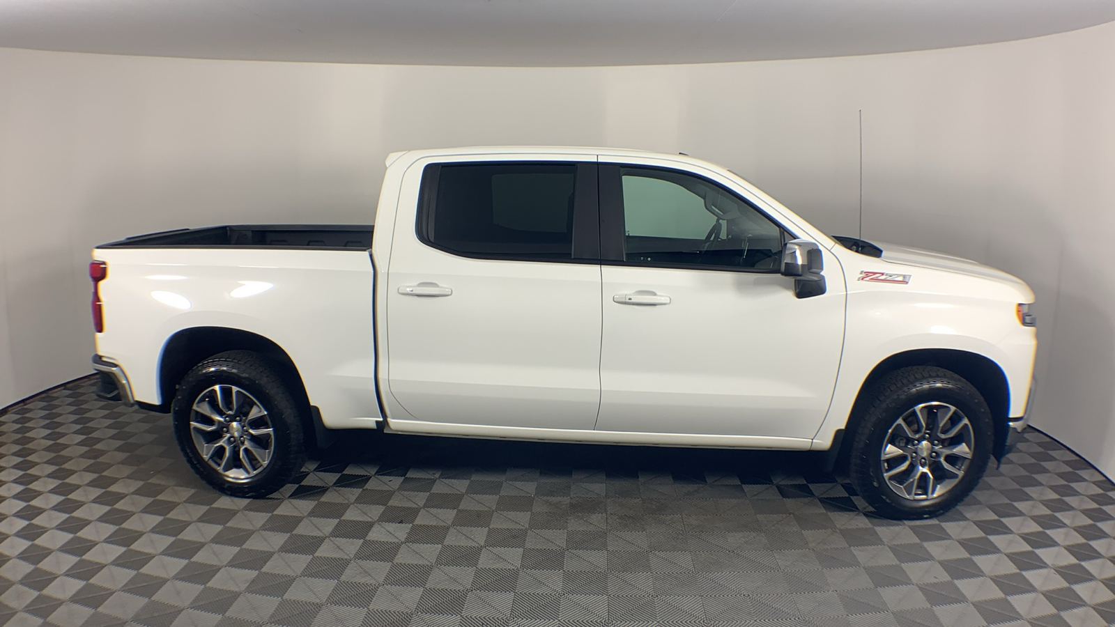 2019 Chevrolet Silverado 1500 LT 9