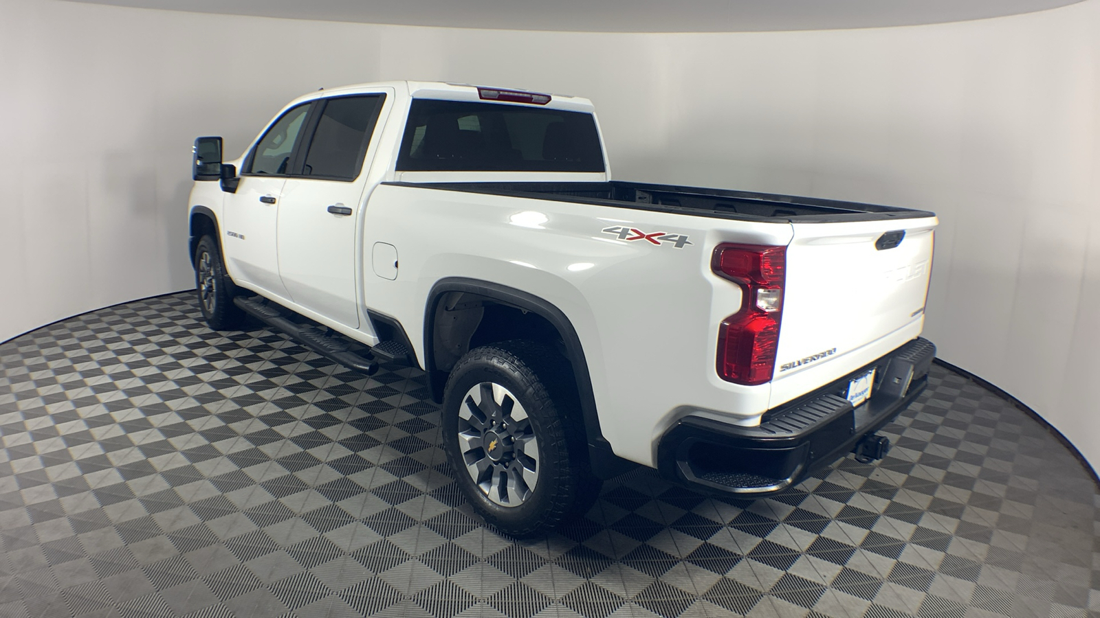 2024 Chevrolet Silverado 2500HD Custom 6