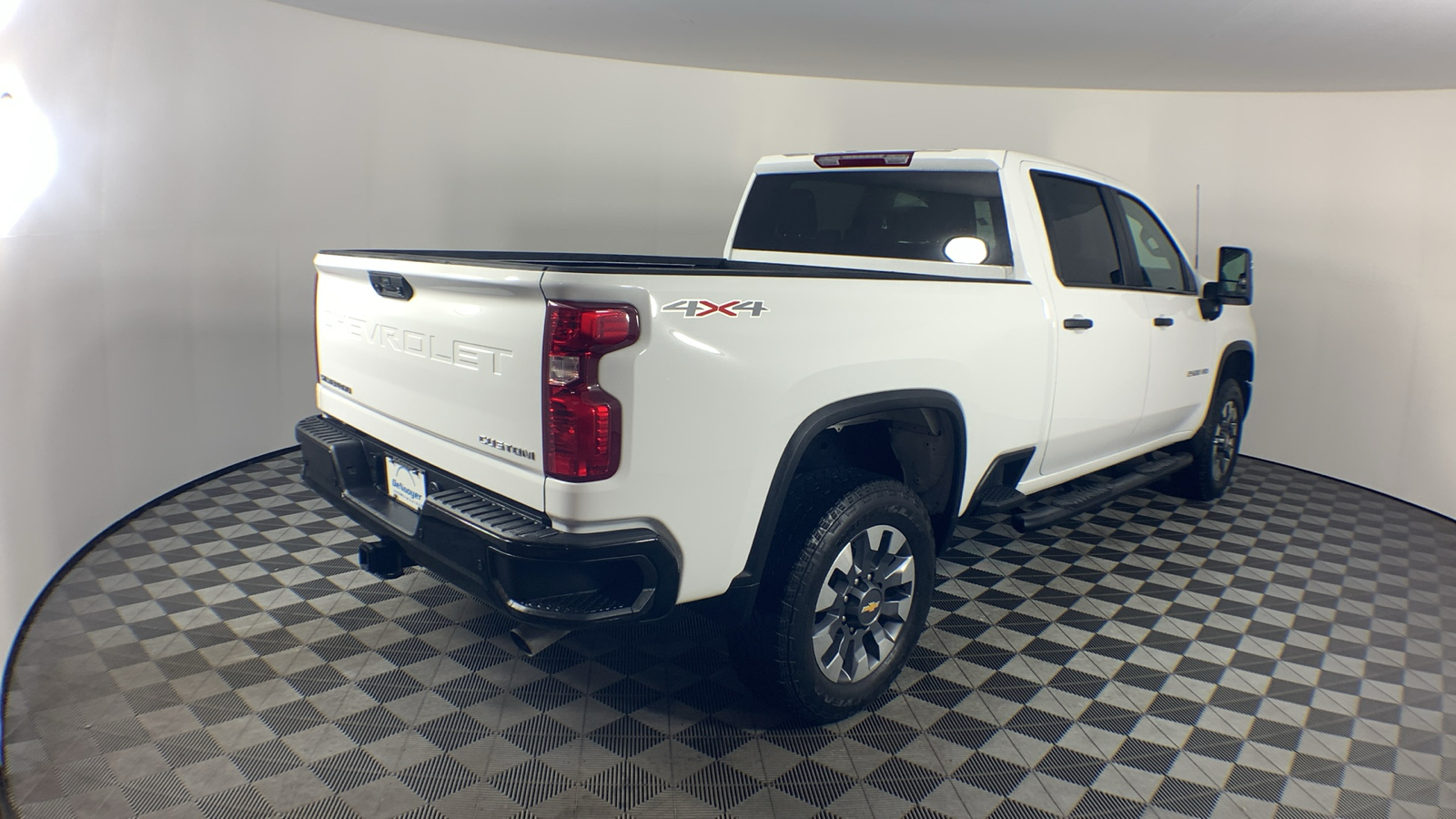 2024 Chevrolet Silverado 2500HD Custom 9