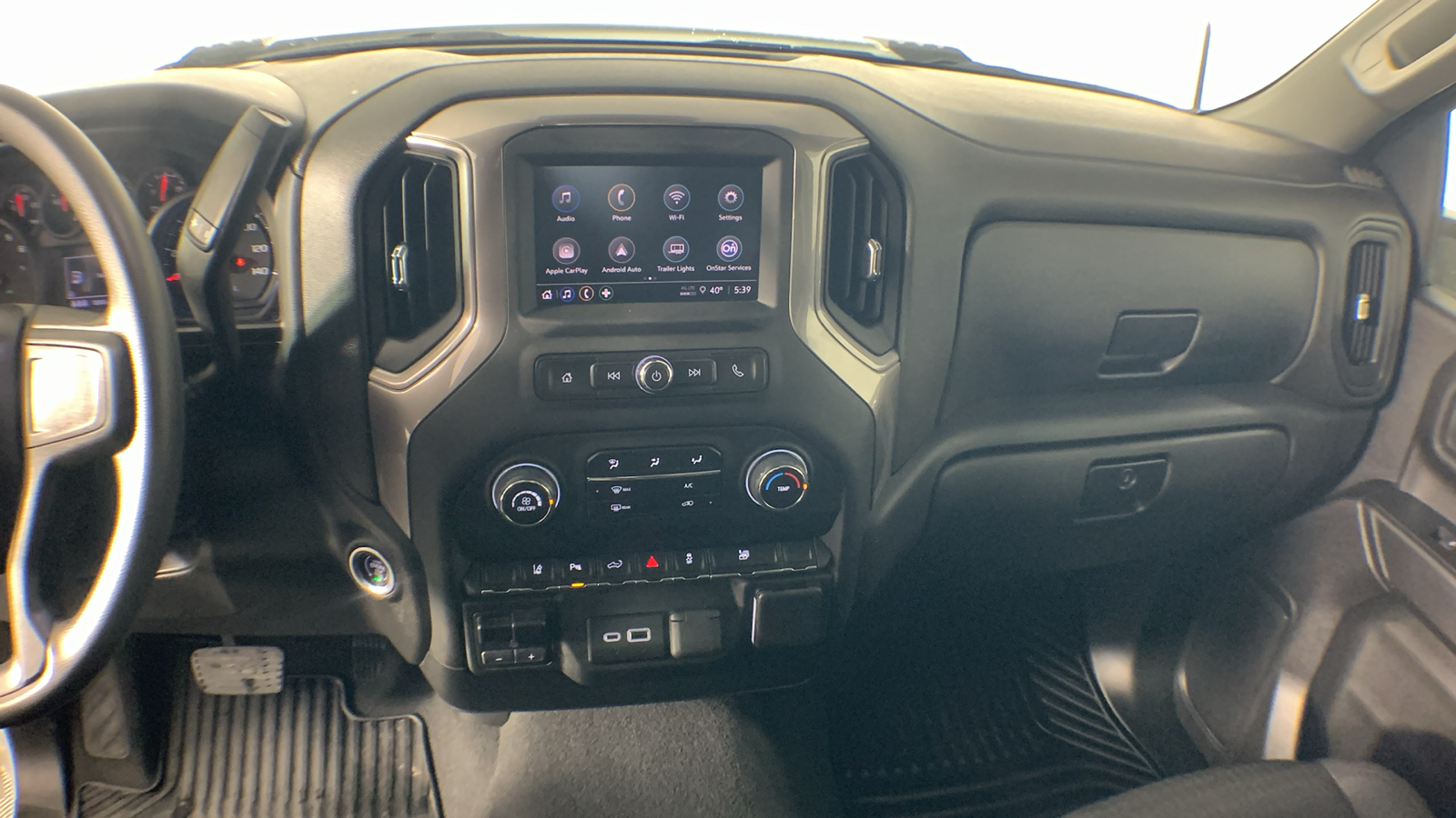 2024 Chevrolet Silverado 2500HD Custom 24