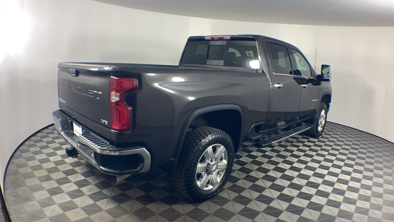 2020 Chevrolet Silverado 3500HD LTZ 8