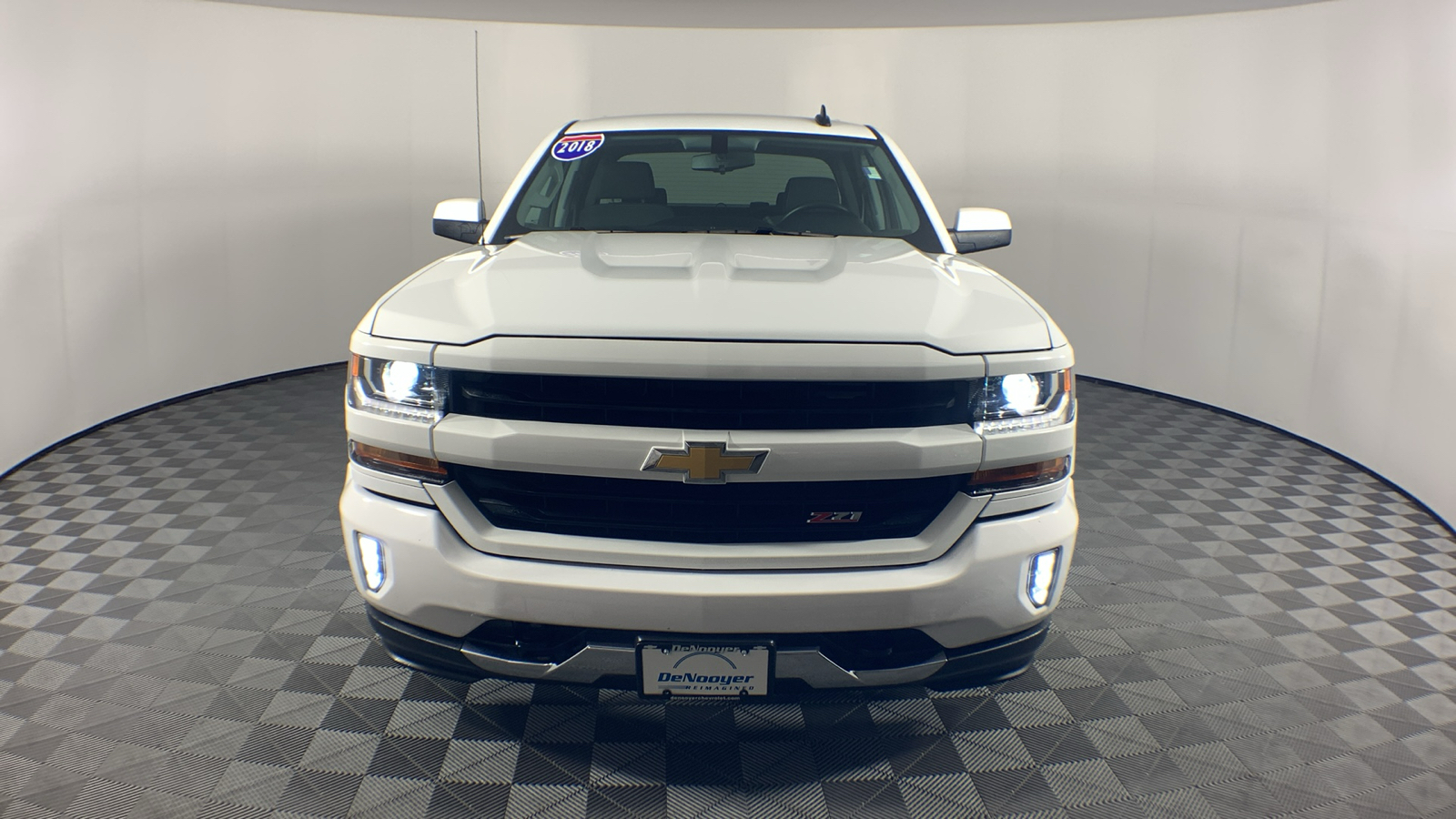 2018 Chevrolet Silverado 1500 LT 10