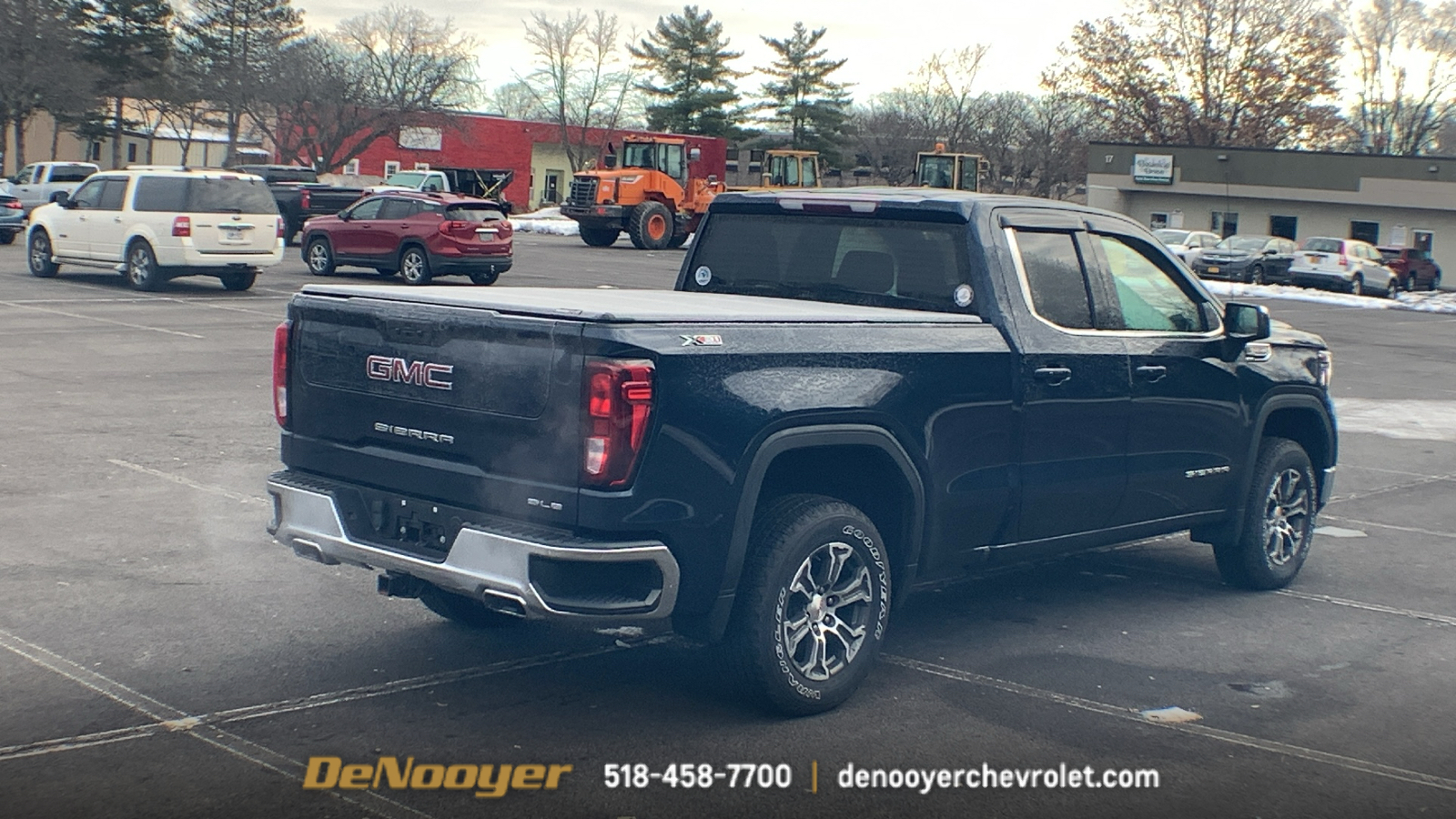 2021 GMC Sierra 1500 SLE 8